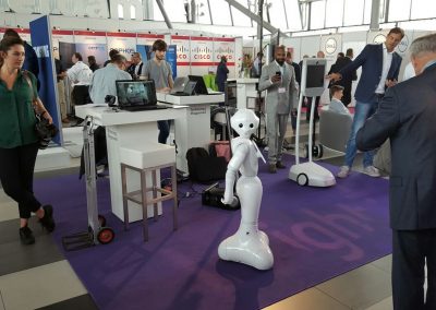 robotexperience-on-client-event